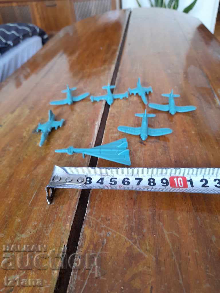 Old figurines, toys, planes - 5 Old figurines, toys, planes - 5
