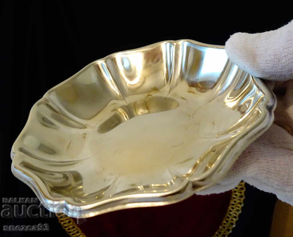 Silver-plated Alpa Dur bowl.