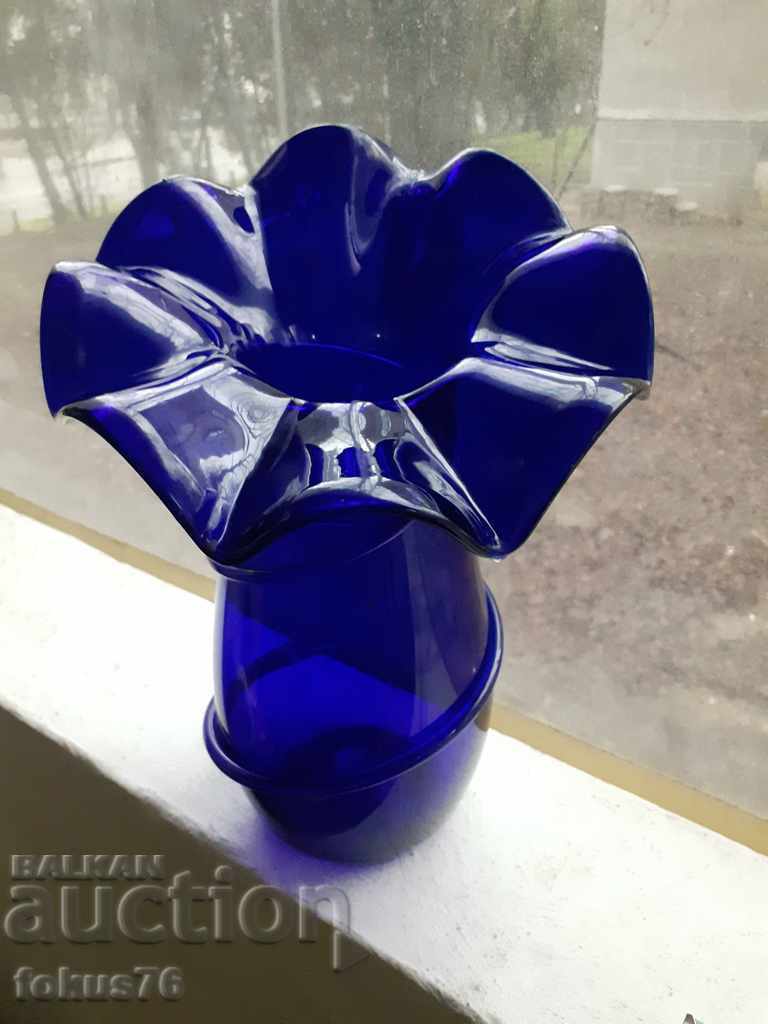 Разкошна голяма синя ваза - без забележки