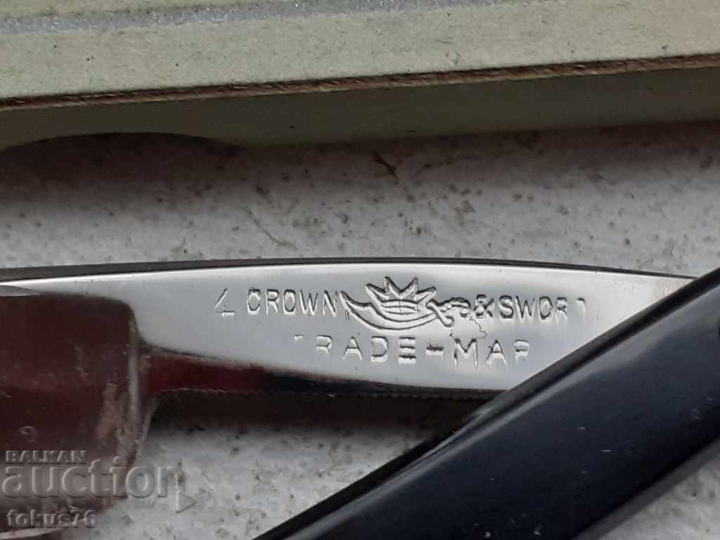 Auction Top collector's razor Krone & Schwert Auction Top collector's razor Krone & Schwert