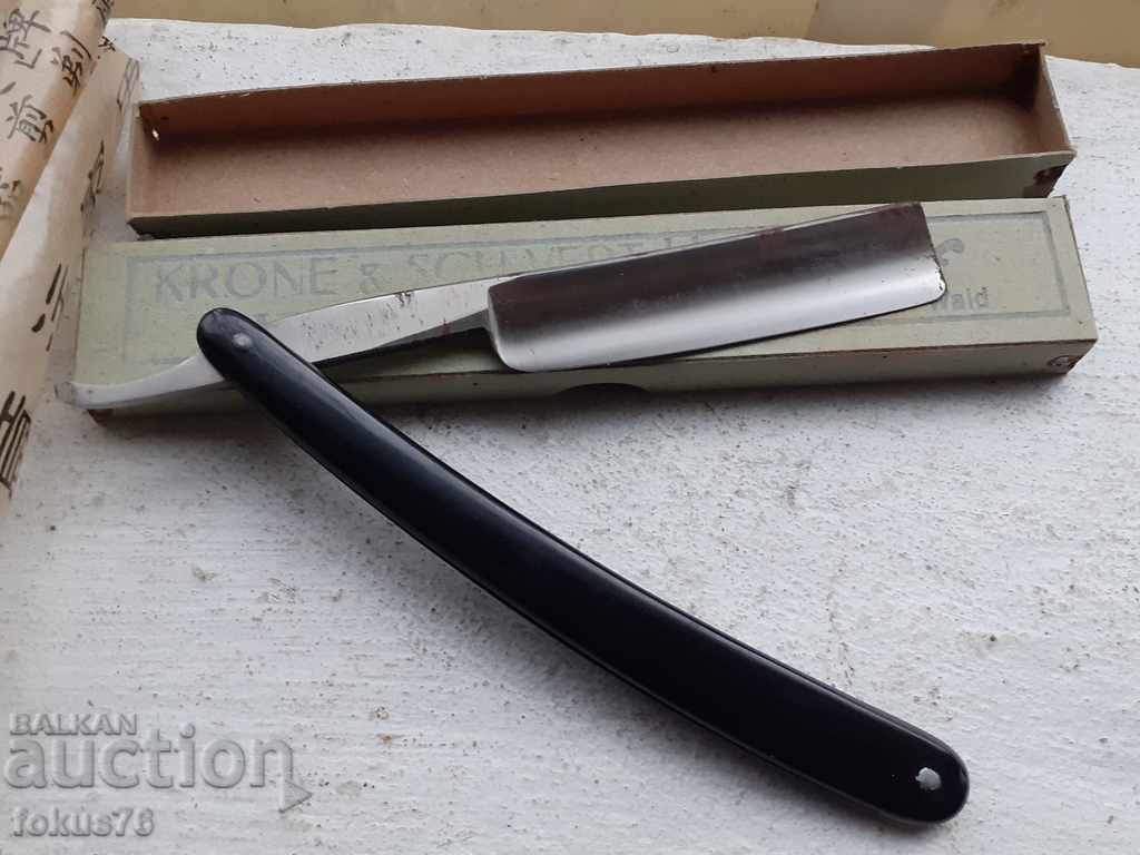 Delivery of Top collector's razor Krone & Schwert Delivery of Top collector's razor Krone & Schwert