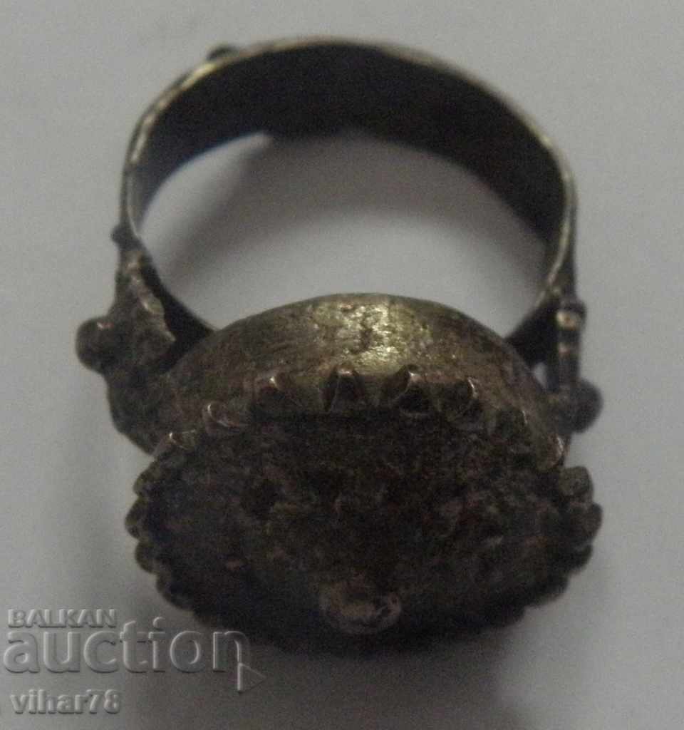 Аукцион Възрожденски пръстен