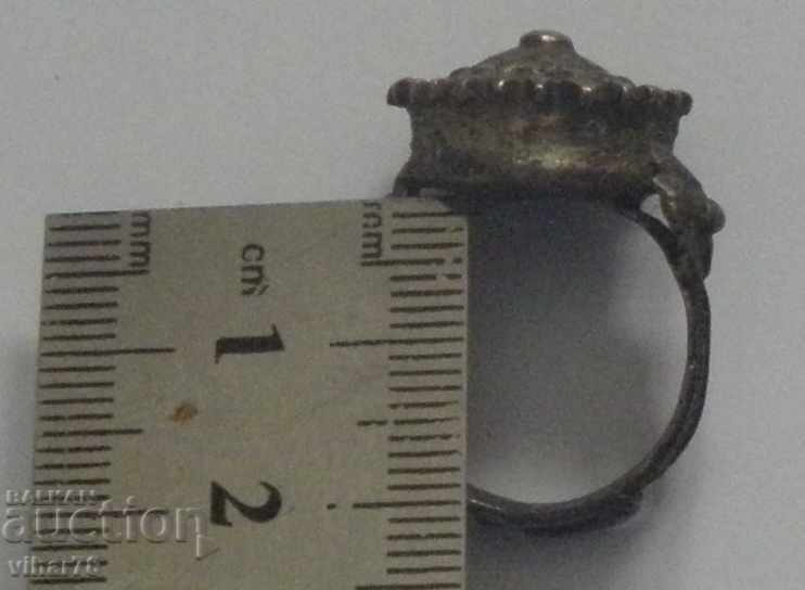 Livrarea inel Renaissance Livrarea inel Renaissance