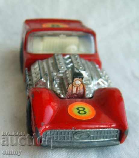 Cărucior vechi din metal Matchbox Road Dragster №19, Lesney cu preț 22.00 BGN | € 11.25