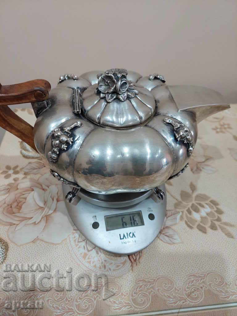 Delivery of silver teapot 616 grams -0.800 silver Delivery of silver teapot 616 grams -0.800 silver