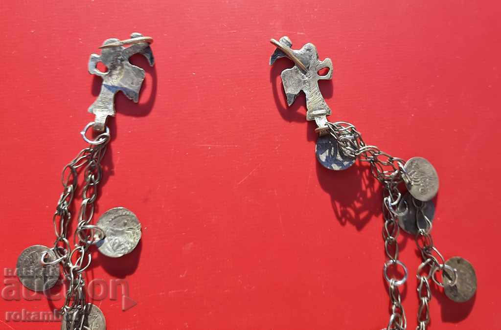 Παλιά εθνογραφικά ασημένια κοσμήματα για πηγούνι - 6 Παλιά εθνογραφικά ασημένια κοσμήματα για πηγούνι - 6