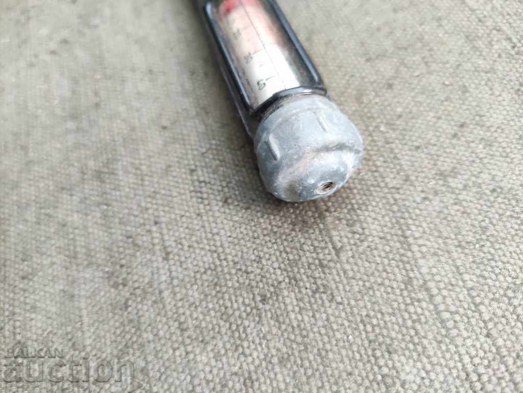 MANOMETRUL PRESIUNEA PNEURILOR cu preț 150.00 BGN | € 76.69 MANOMETRUL PRESIUNEA PNEURILOR cu preț 150.00 BGN | € 76.69