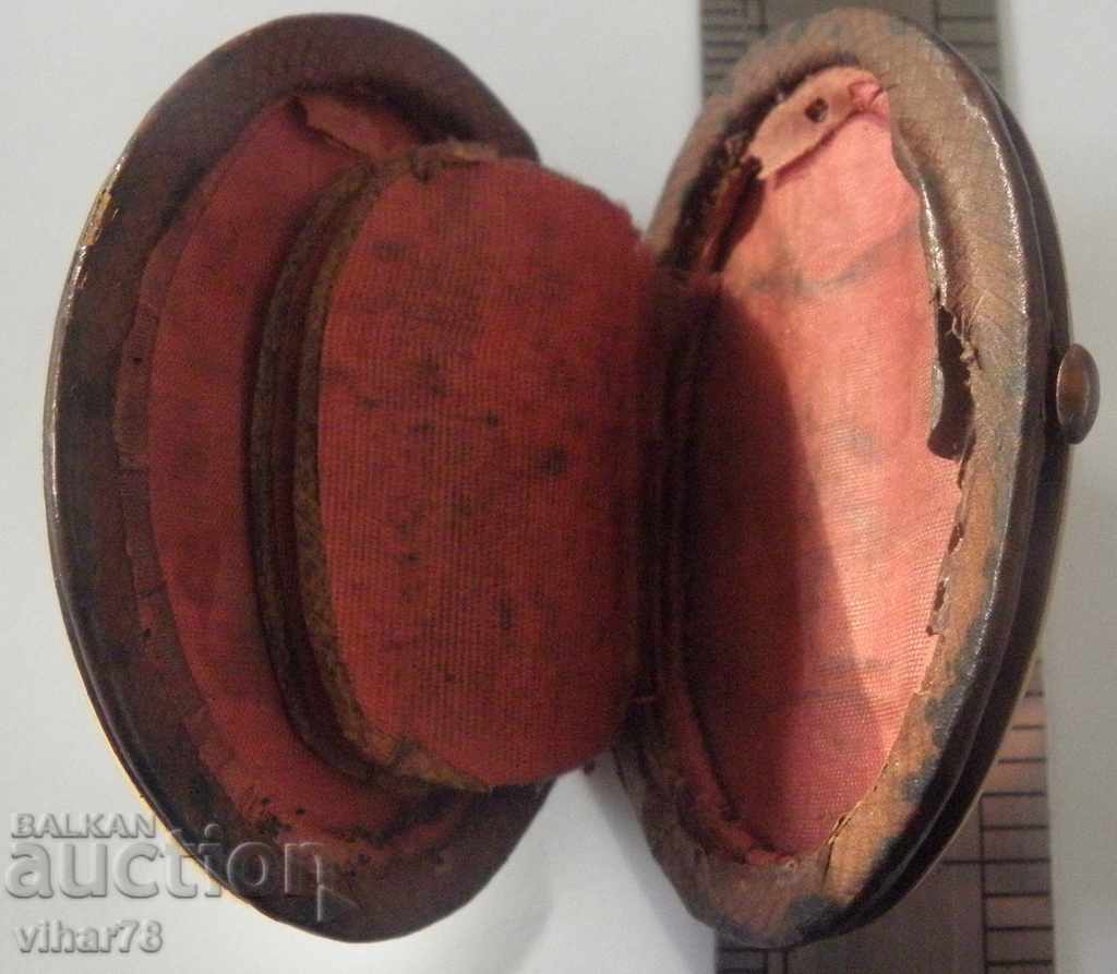 Auction OLD BOX-PORTOMNE-SEDEF Auction OLD BOX-PORTOMNE-SEDEF