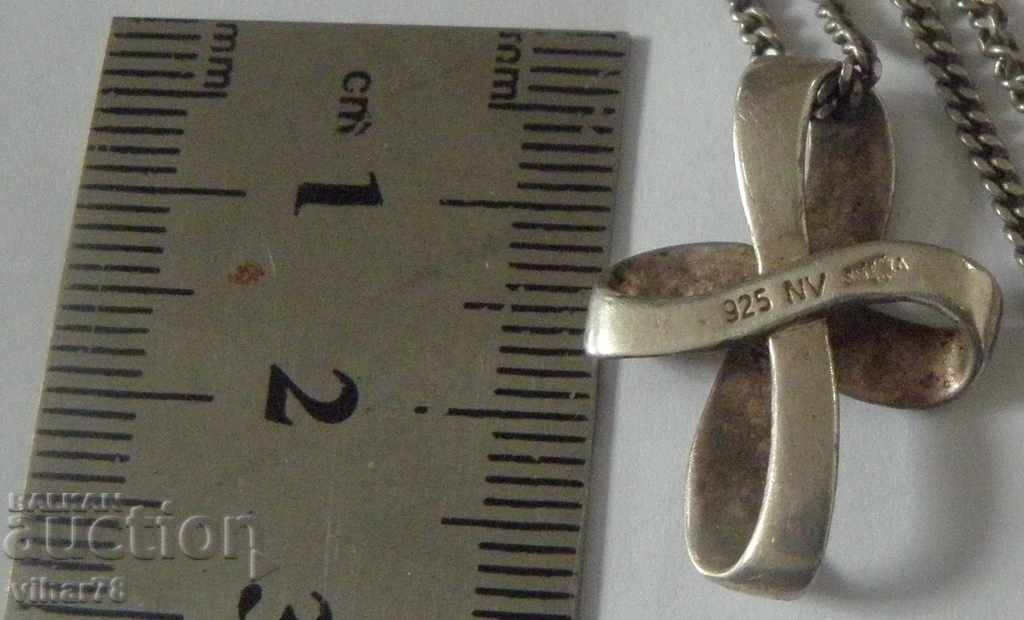 SILVER CHAIN WITH CROSS with price 36.99 BGN | € 18.91 SILVER CHAIN WITH CROSS with price 36.99 BGN | € 18.91