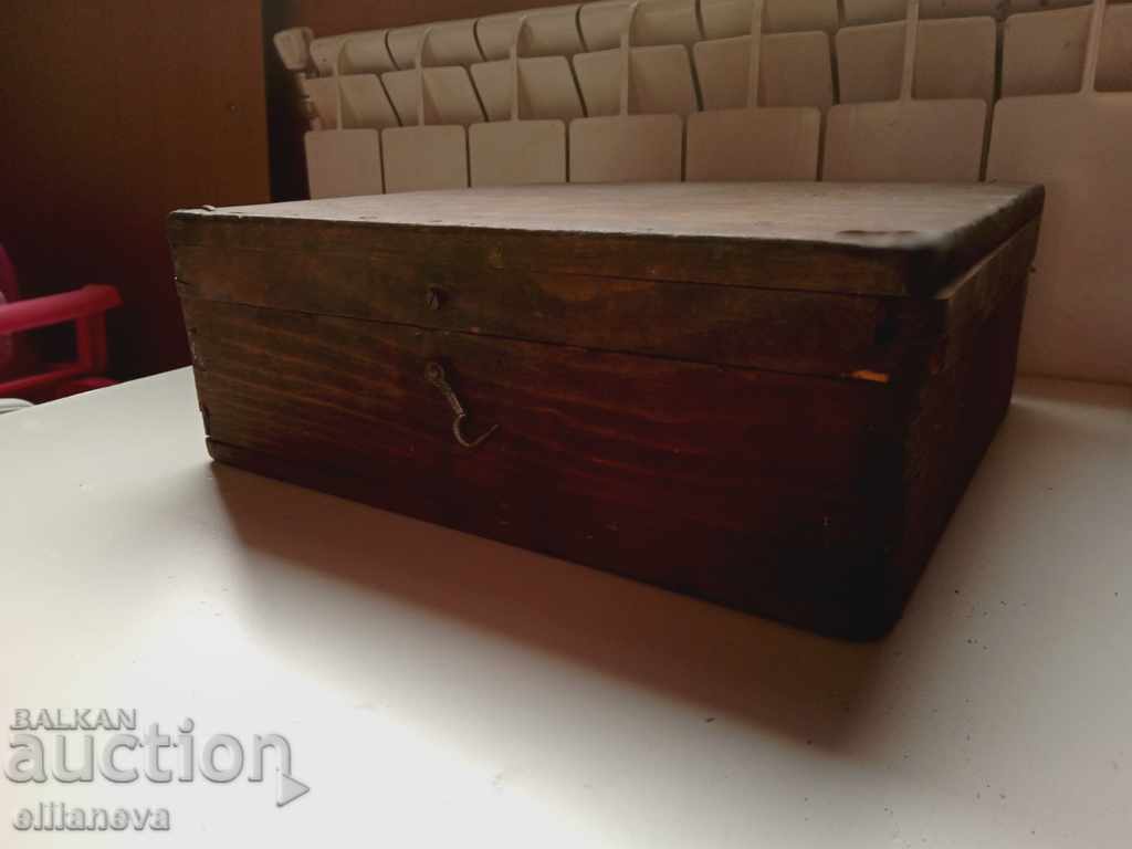 Δημοπρασία ξύλινο καρφί για εργαλεία 30 cm