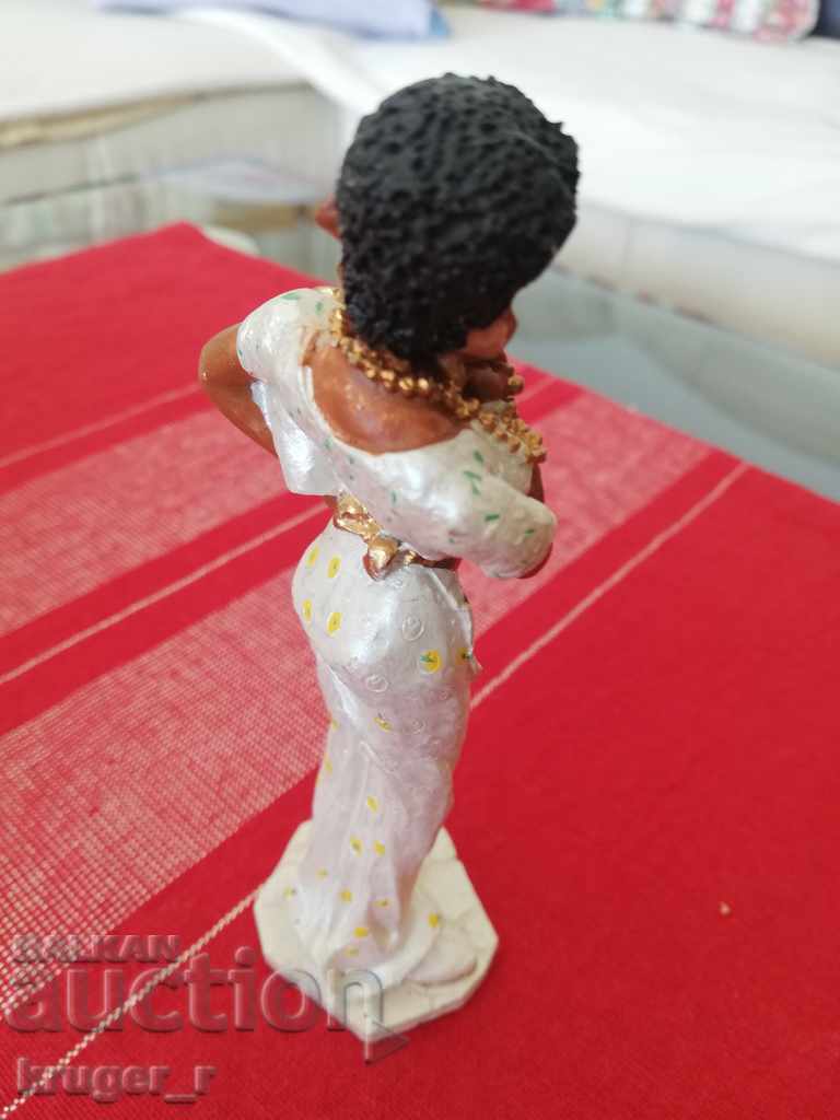 Δημοπρασία Αφρικανή γυναίκα με δεξαμενή νερού Δημοπρασία Αφρικανή γυναίκα με δεξαμενή νερού