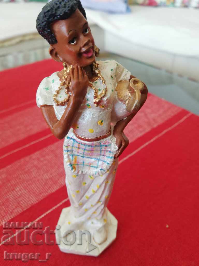 Αφρικανή γυναίκα με δεξαμενή νερού - 5 Αφρικανή γυναίκα με δεξαμενή νερού - 5