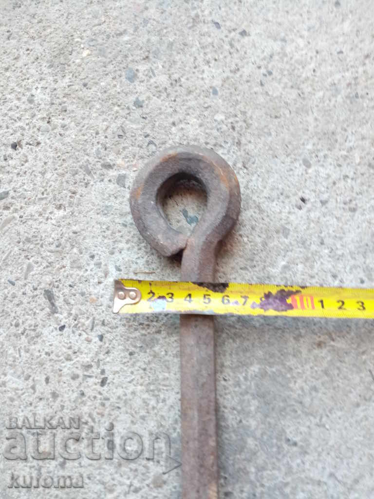 Auction Old wedge Auction Old wedge