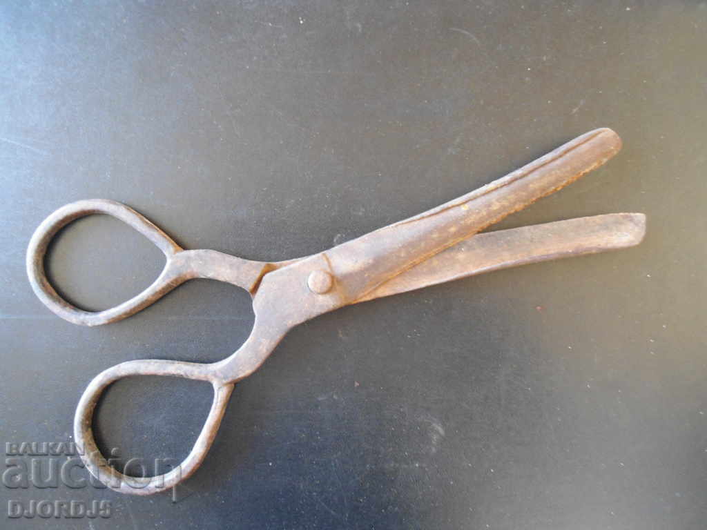 Old forged abadge scissors - 5 Old forged abadge scissors - 5