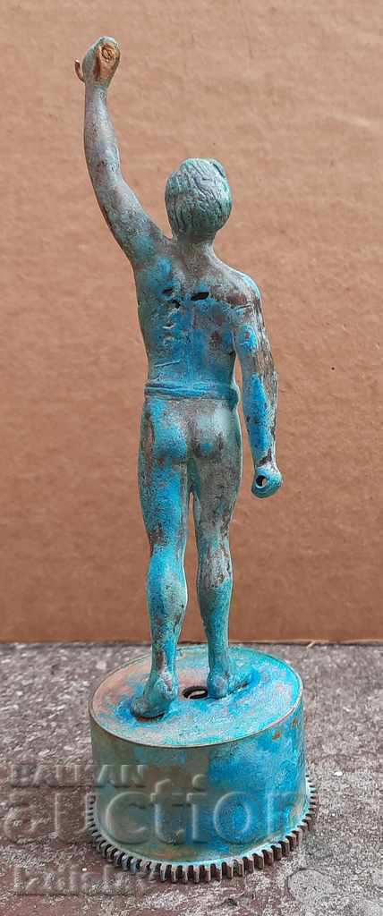 Old bronze figure with price 100.00 BGN | € 51.13 Old bronze figure with price 100.00 BGN | € 51.13