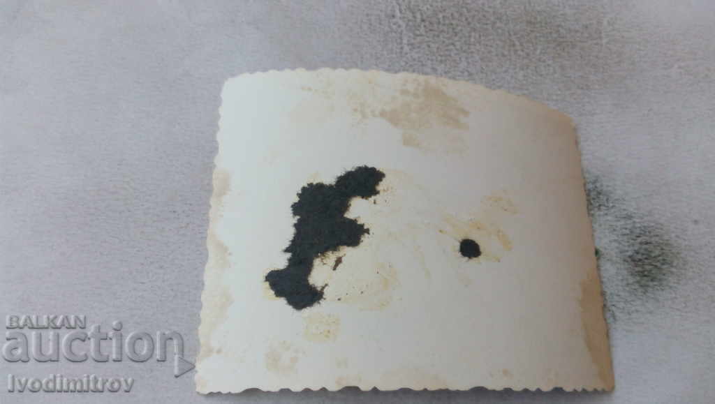 Photo Naked man with price 2.65 BGN | € 1.35 Photo Naked man with price 2.65 BGN | € 1.35