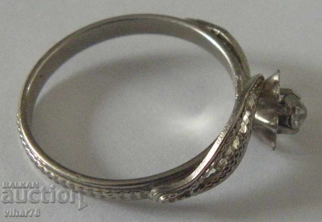 Auction VERY BEAUTIFUL SILVER WOMEN'S RING Auction VERY BEAUTIFUL SILVER WOMEN'S RING