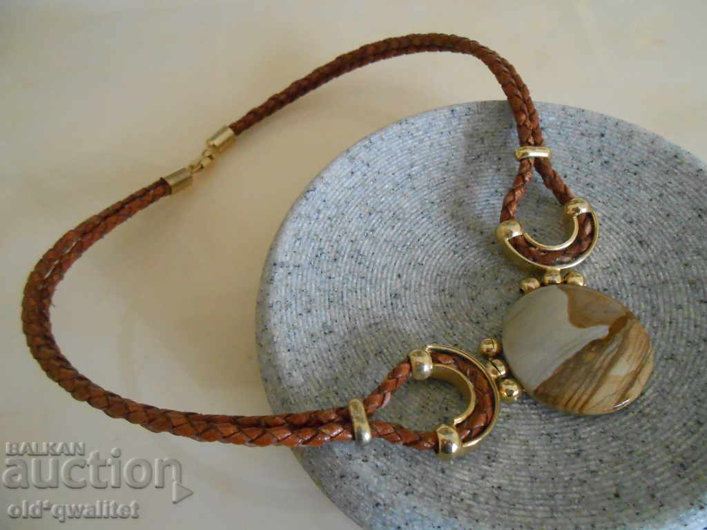 Auction Wonderful bracelet and necklace, DESIGN set with Jasper Auction Wonderful bracelet and necklace, DESIGN set with Jasper