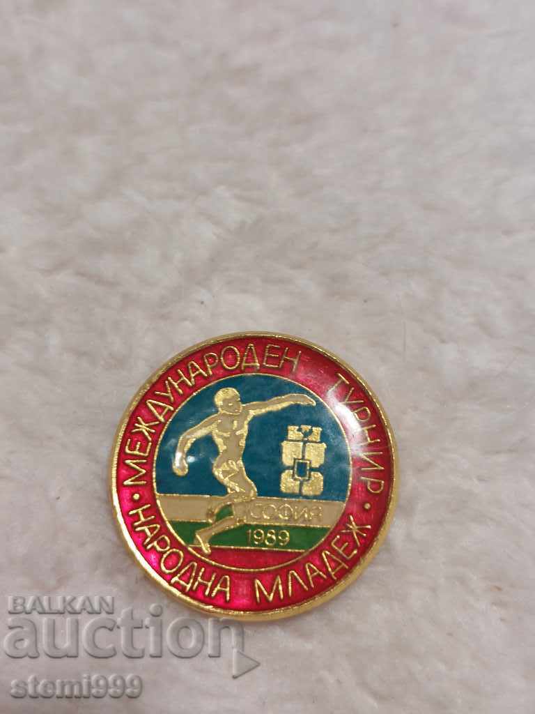 Auction  Badge Sports