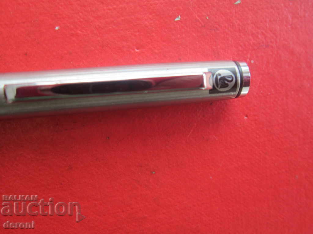 Amazing Pelikan pen with price 95.00 BGN | € 48.57 Amazing Pelikan pen with price 95.00 BGN | € 48.57