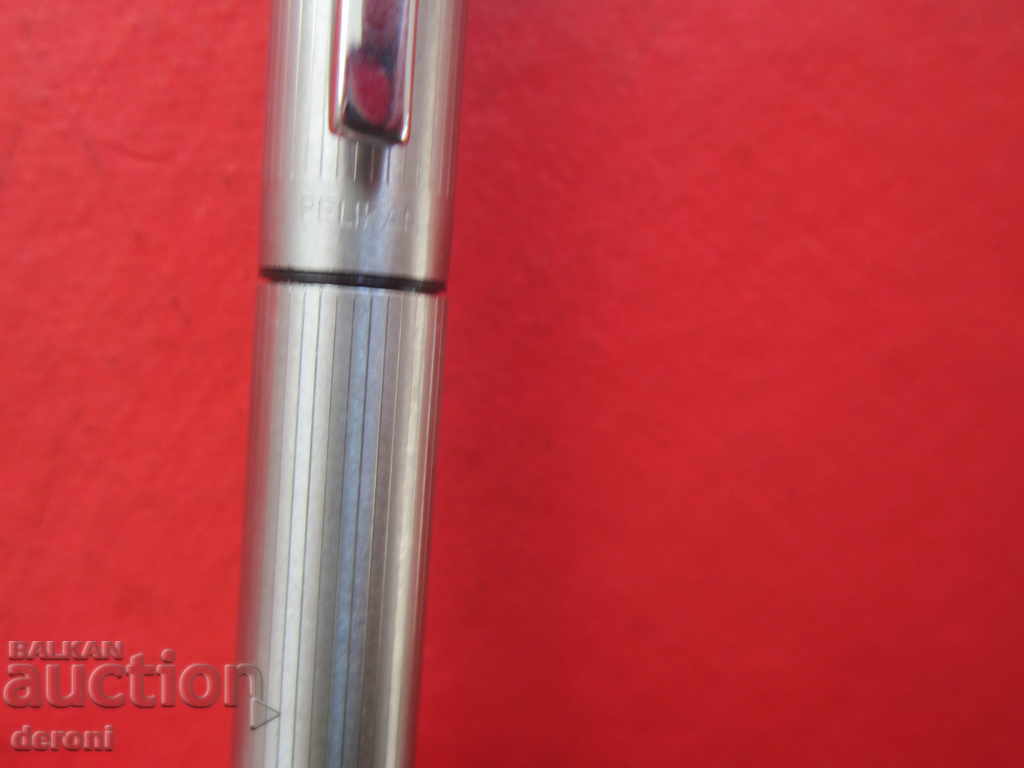 Delivery of Amazing Pelikan pen Delivery of Amazing Pelikan pen