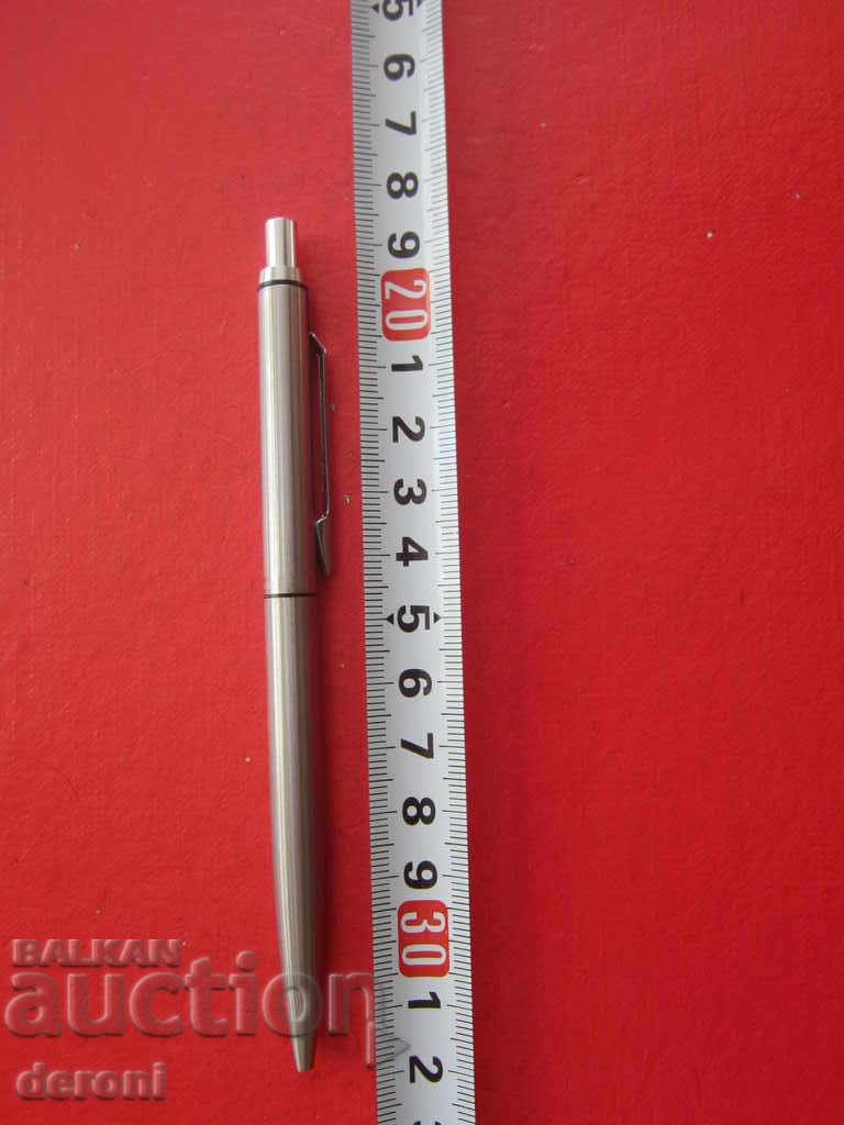Невероятна  химикалка химикал писалка Pelikan