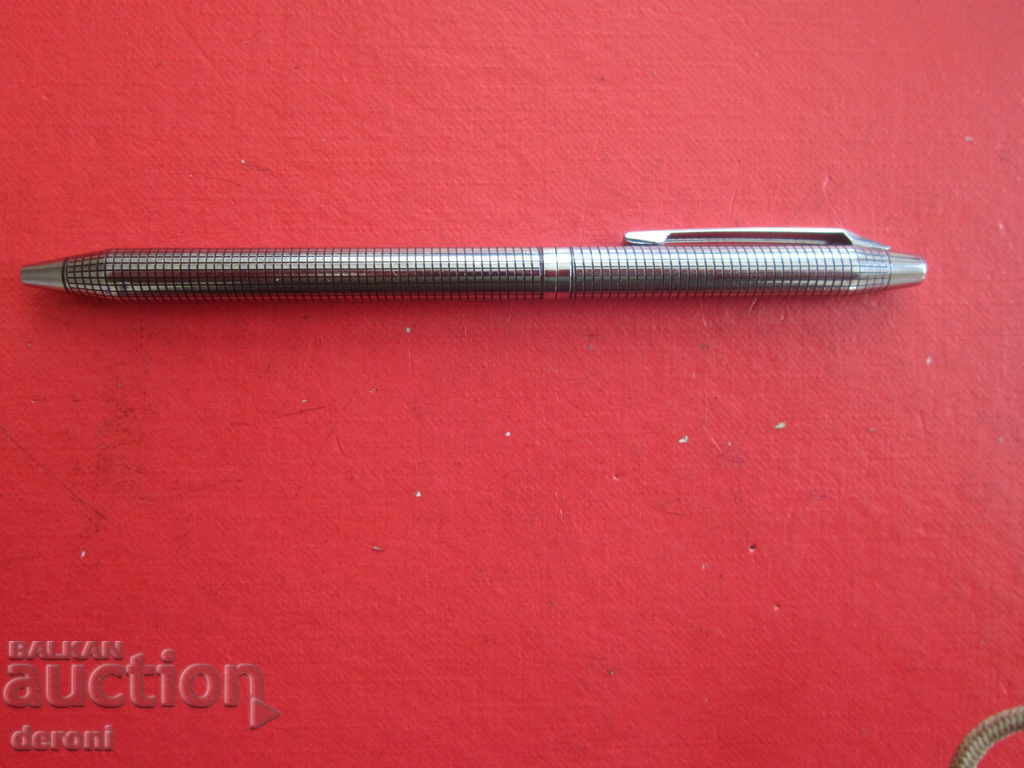 Аукцион Двуцветен химикал химикалка Chromatic USA Аукцион Двуцветен химикал химикалка Chromatic USA