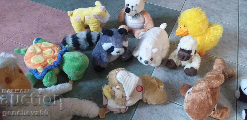LOT Jucării cu animale umplute 11 buc cu preț € 7.00 | 13.69 BGN