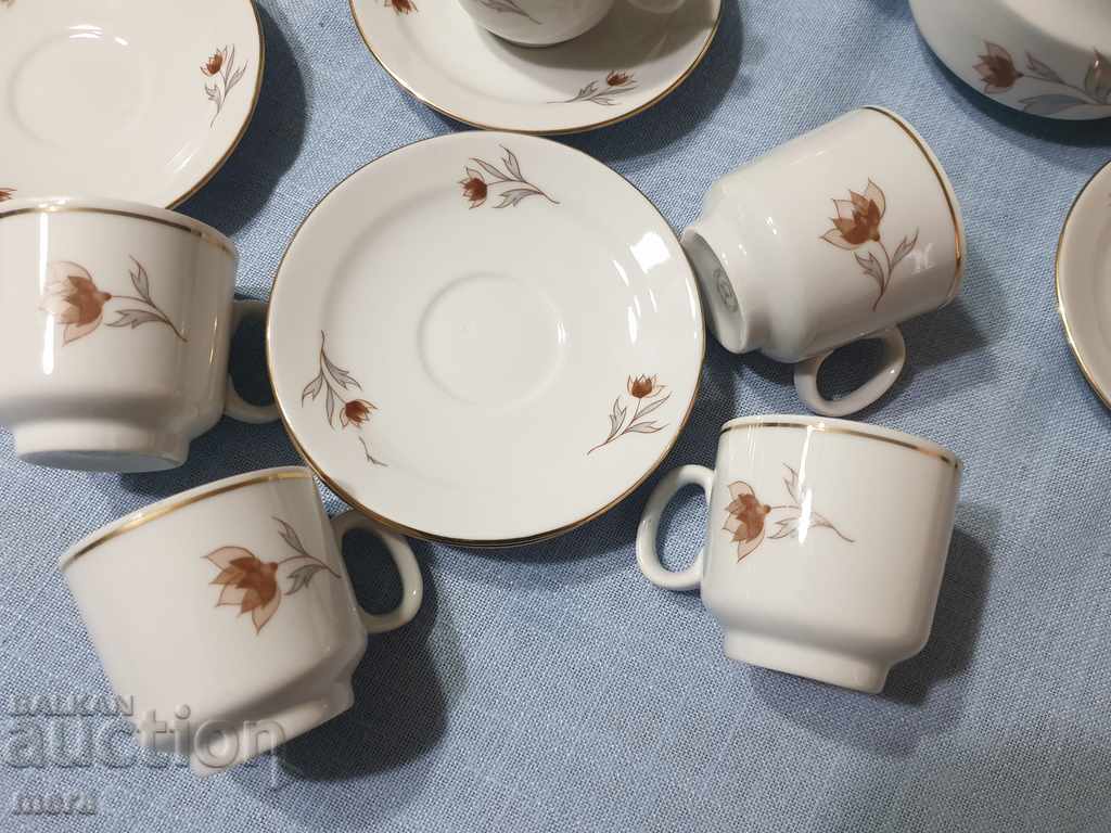 Delivery of Porcelain coffee service - Dyanko Stefanov - Razgrad Delivery of Porcelain coffee service - Dyanko Stefanov - Razgrad