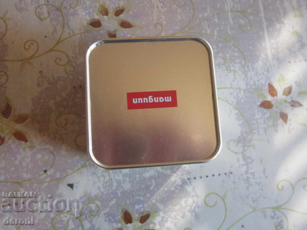 Auction Great watch case MANGUUM Auction Great watch case MANGUUM