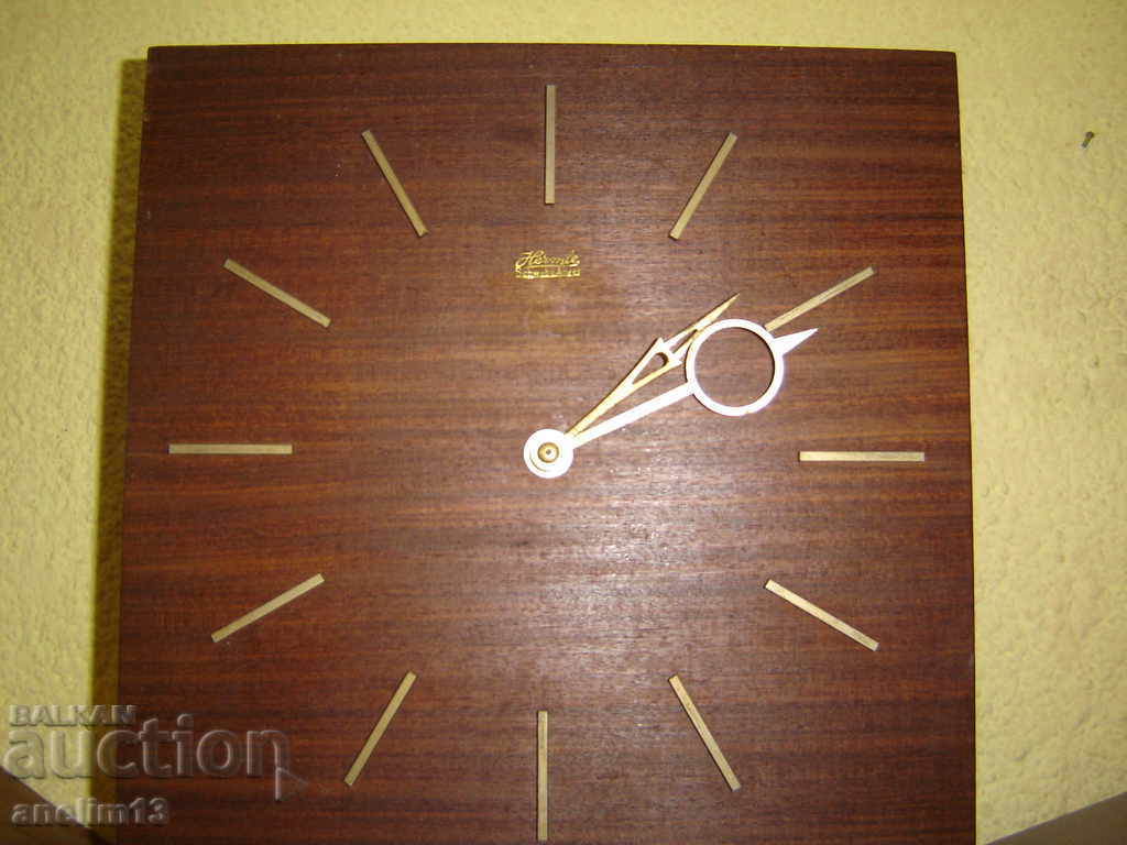 Delivery of STAR WALL CASE HERMLE Delivery of STAR WALL CASE HERMLE