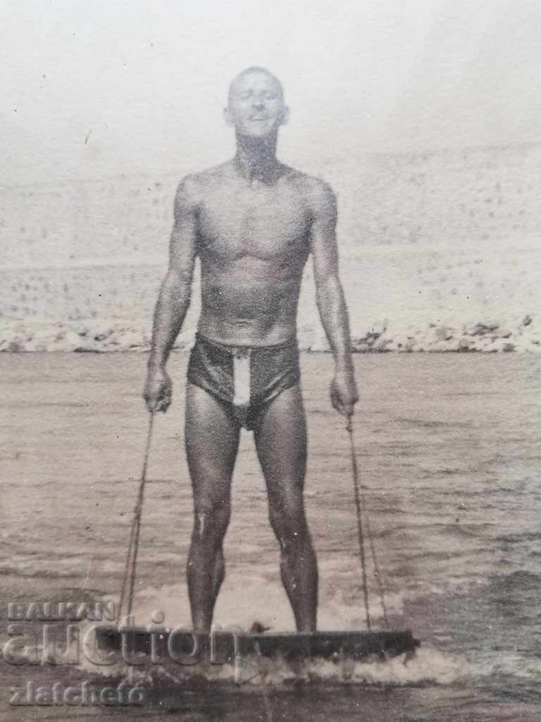 Fotografie veche - Fotografia autorului. Înrămat - 6 Fotografie veche - Fotografia autorului. Înrămat - 6