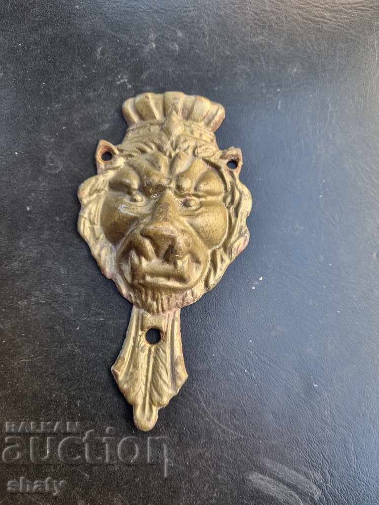 Bronze lion decoration