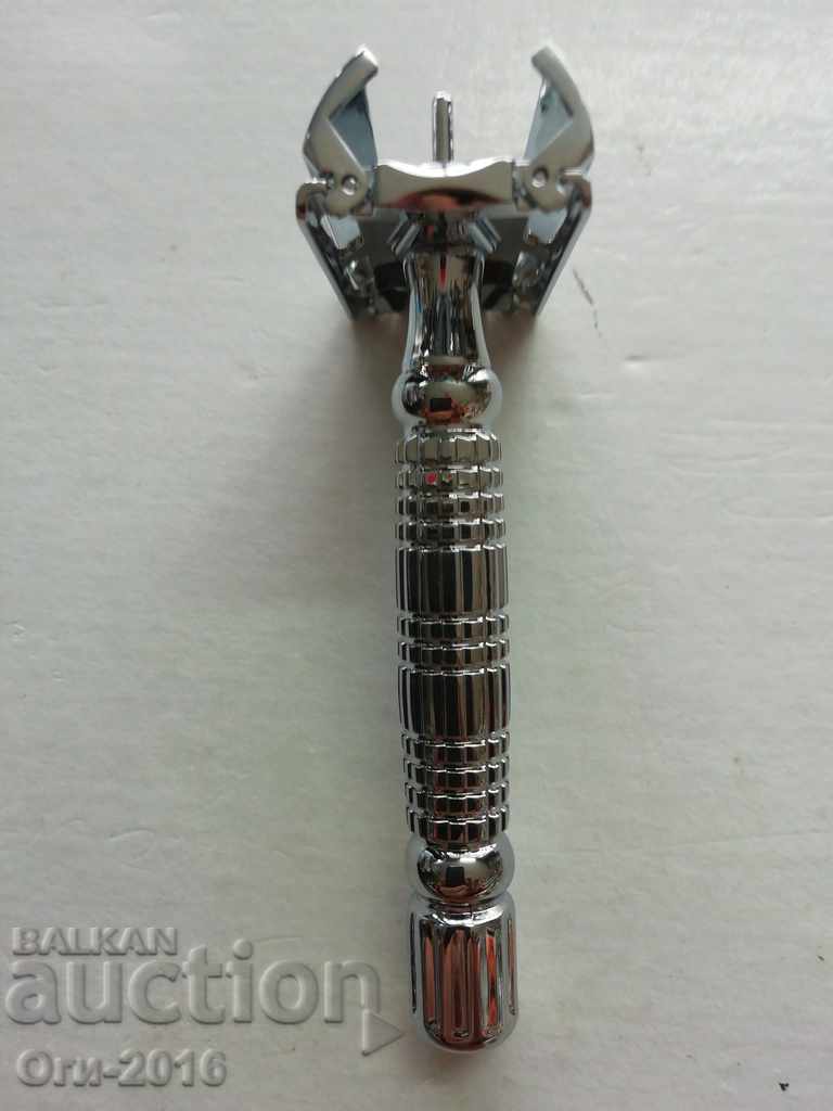 Auction  Retro SAVER BUTTERFLY