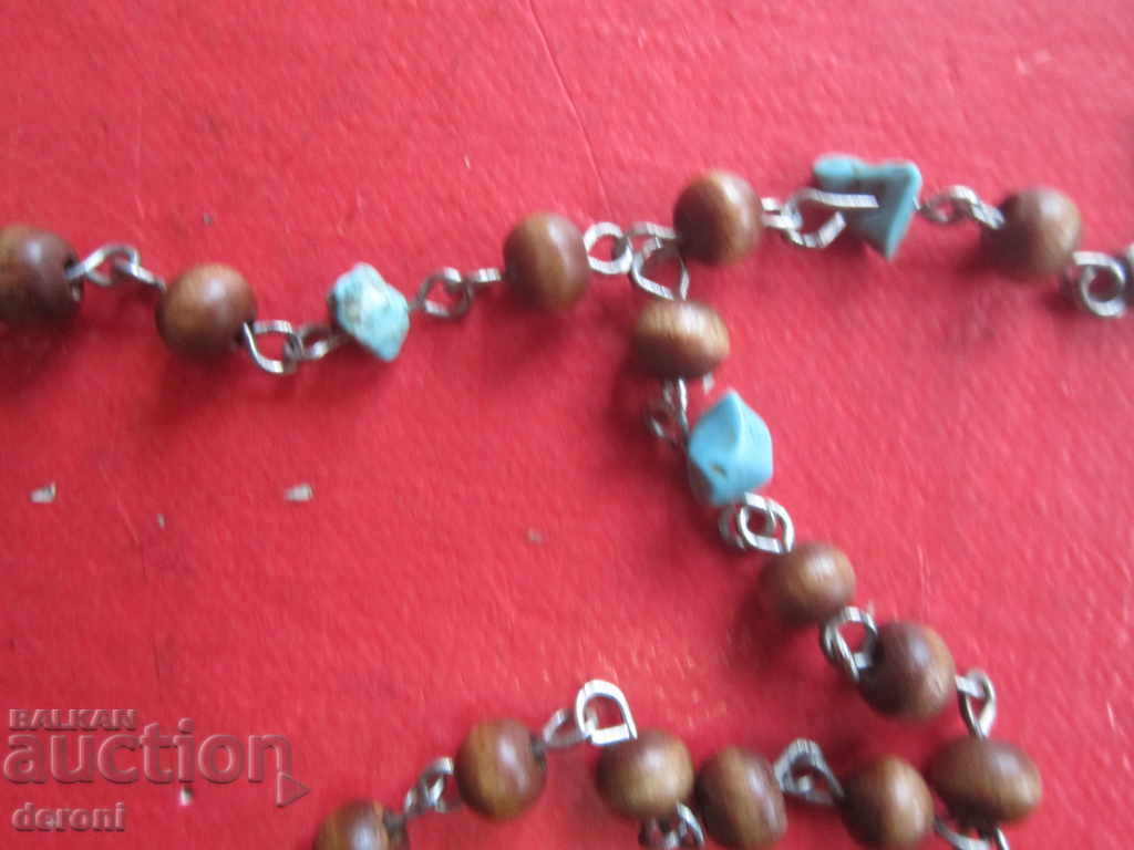 Παράδοση Υπέροχο ξύλινο κολιέ ροζάριο με σταυρό και τιρκουάζ Παράδοση Υπέροχο ξύλινο κολιέ ροζάριο με σταυρό και τιρκουάζ