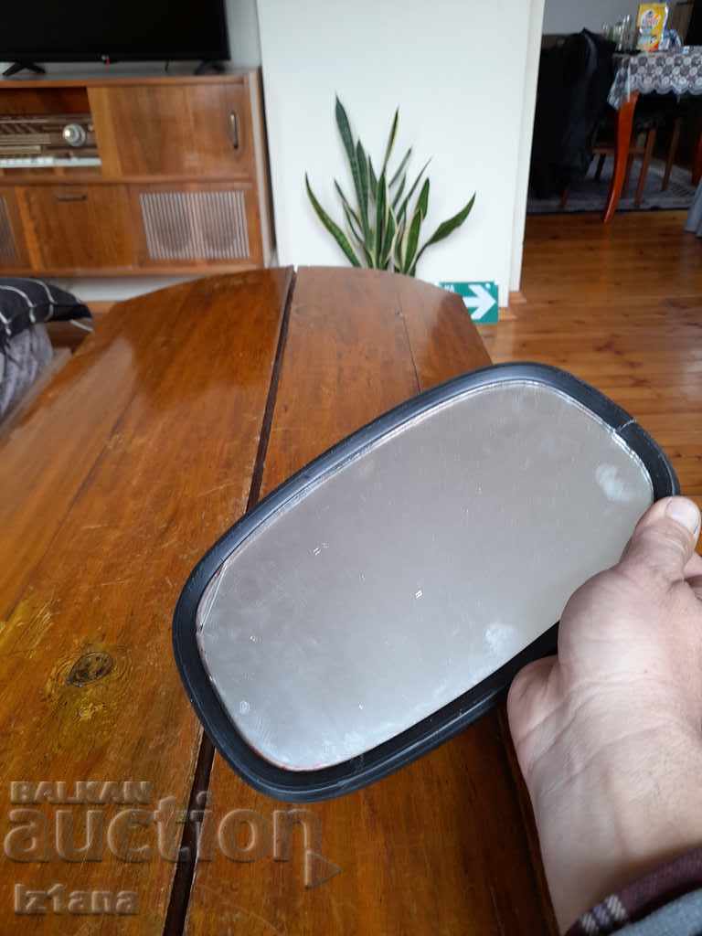 Livrarea Oglindă pentru camion vechi Livrarea Oglindă pentru camion vechi