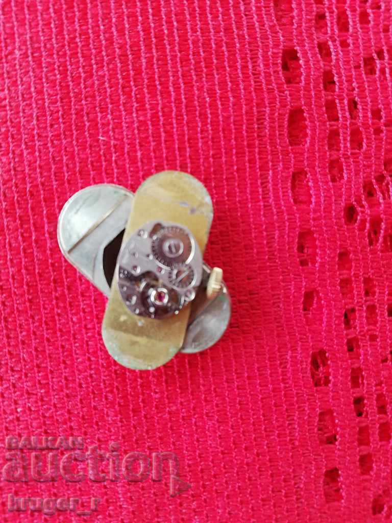 Delivery of GLASHUTTE 17 JEVELS women's watch typewriter Delivery of GLASHUTTE 17 JEVELS women's watch typewriter