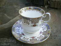 BEAUTIFUL PORCELAIN CUP WITH TEA OR COFFEE PLATE