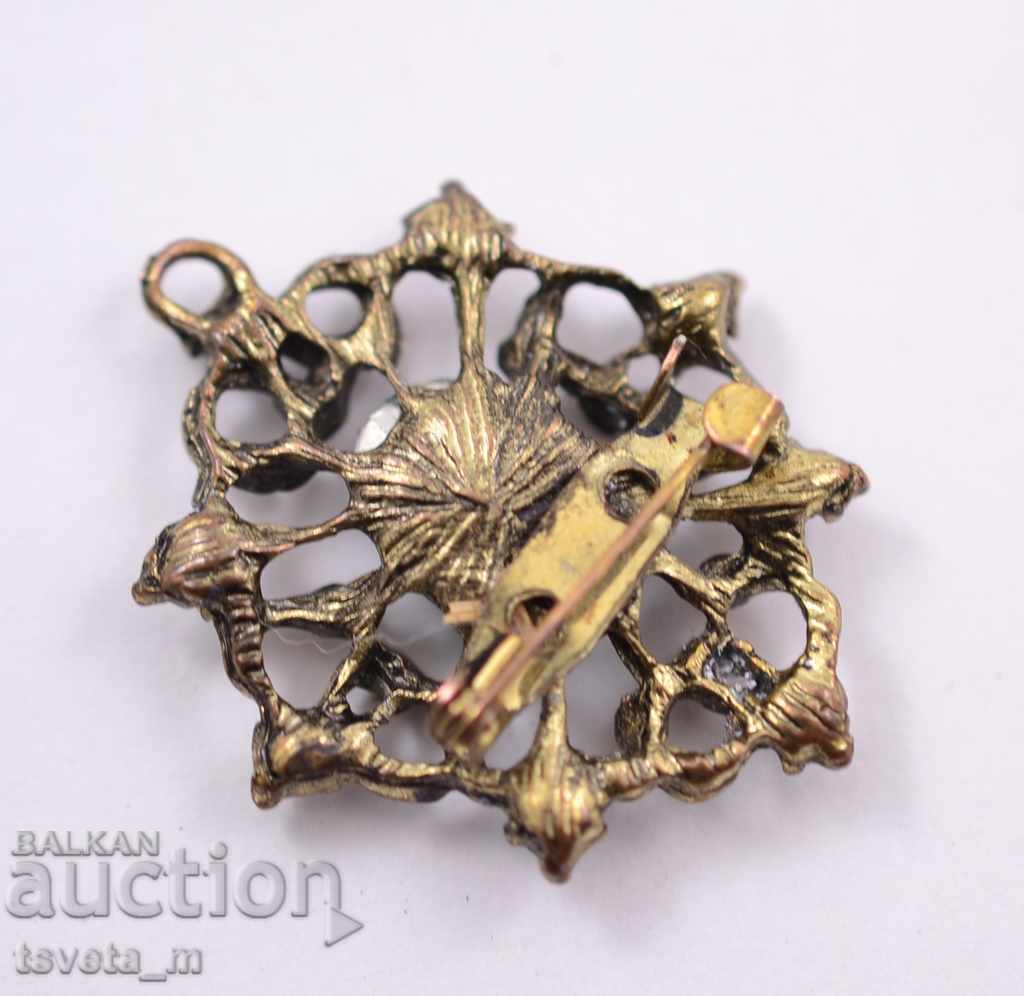 Auction Anchor brooch Auction Anchor brooch