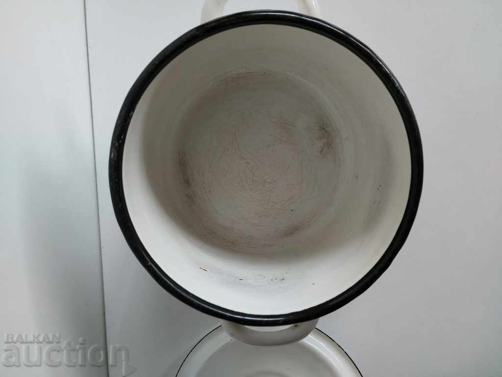 SOC ENAMELED POT - 5 SOC ENAMELED POT - 5