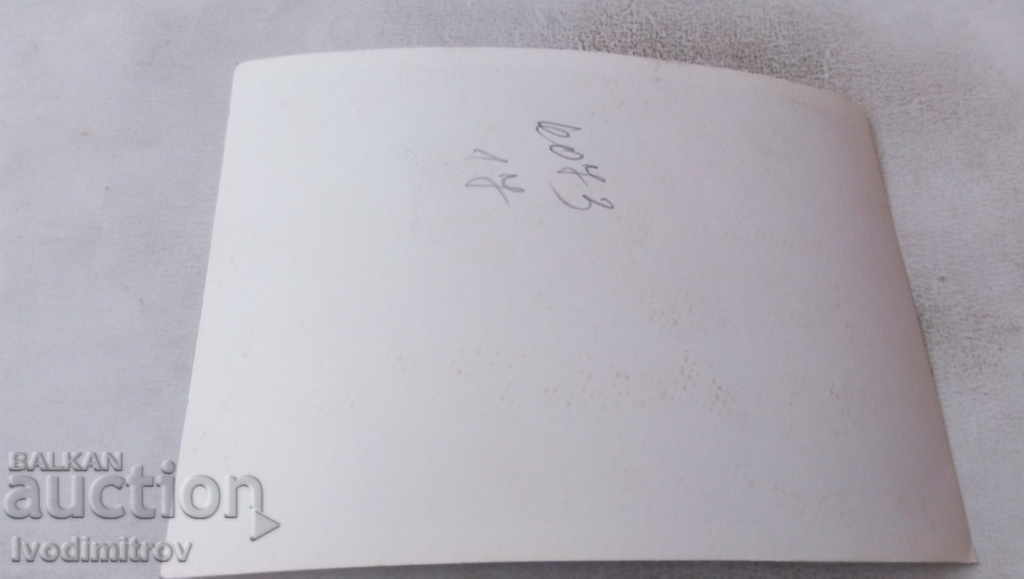 Photo of newlyweds with their friends with price € 0.69 | 1.35 BGN Photo of newlyweds with their friends with price € 0.69 | 1.35 BGN