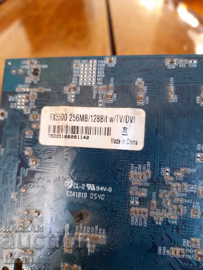 placa video FX5500 - 5