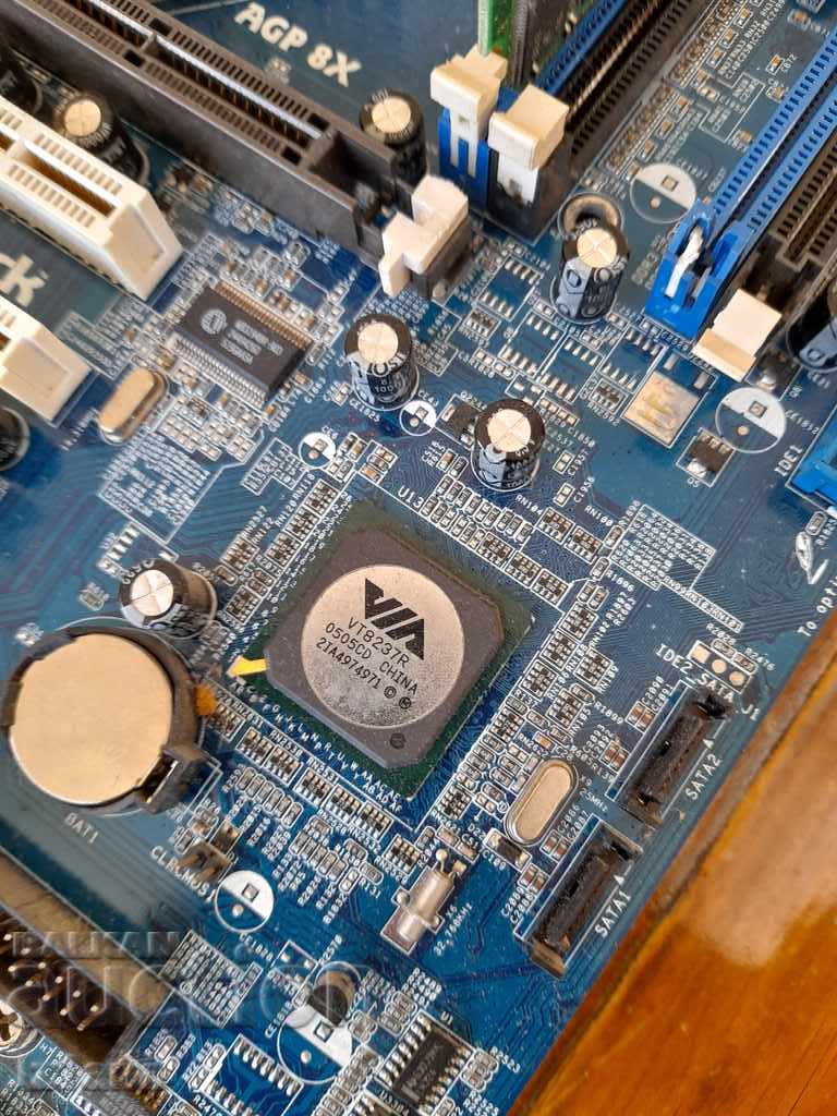 Livrarea Placa de baza Prescott 800