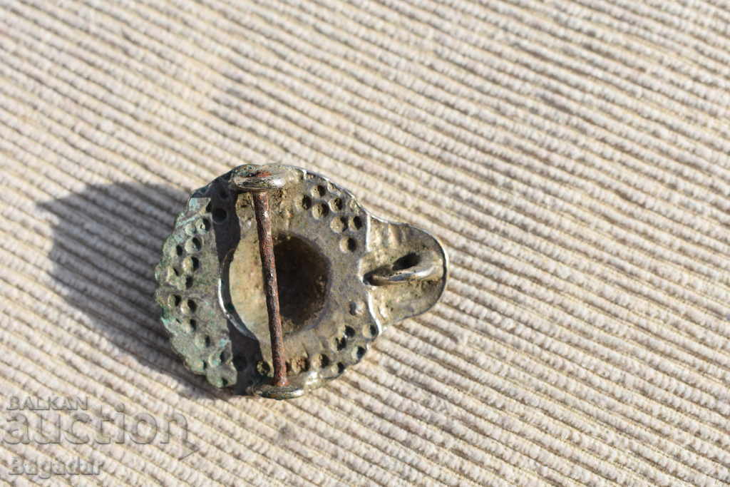 O parte din cataramă fixează cureaua cu cataramă cu preț 20.00 BGN | € 10.23