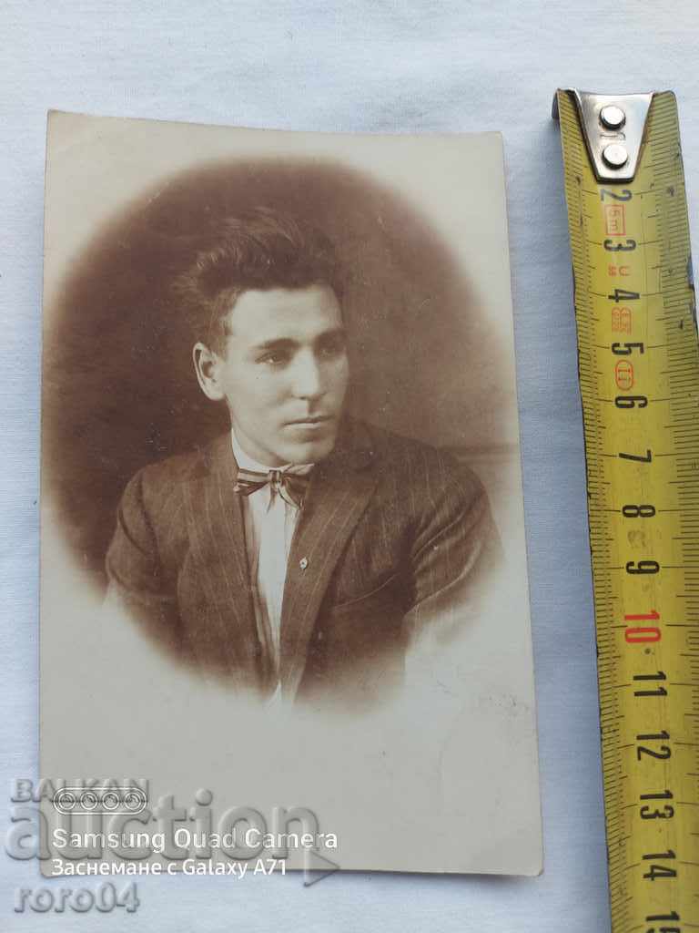 ΠΡΟΒΑΔΙΑ - 1930 με τιμή € 2.99 | 5.85 BGN