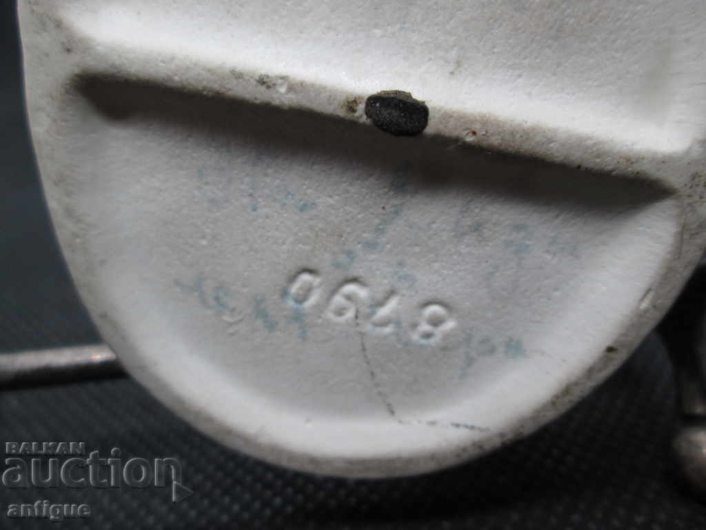 OLD GERMAN PORCELAIN FIGURE-MARKED - 6 OLD GERMAN PORCELAIN FIGURE-MARKED - 6