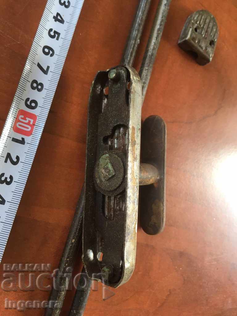 MARTINA Mâner GEAM METAL VECHI RETRO cu preț 16.00 BGN | € 8.18 MARTINA Mâner GEAM METAL VECHI RETRO cu preț 16.00 BGN | € 8.18