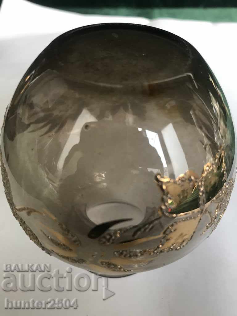 Vase-colored glass, gold decoration BG, height 10 cm with price 29.95 BGN | € 15.31 Vase-colored glass, gold decoration BG, height 10 cm with price 29.95 BGN | € 15.31