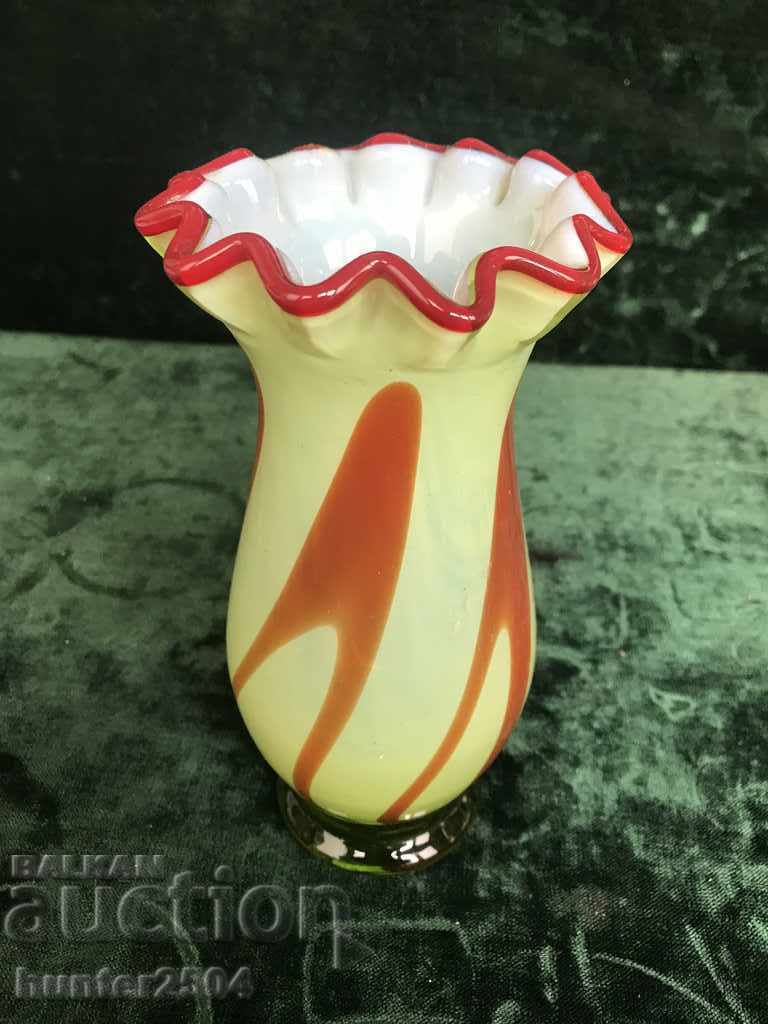 Vase-colored glass, Murano type, 20 cm high.