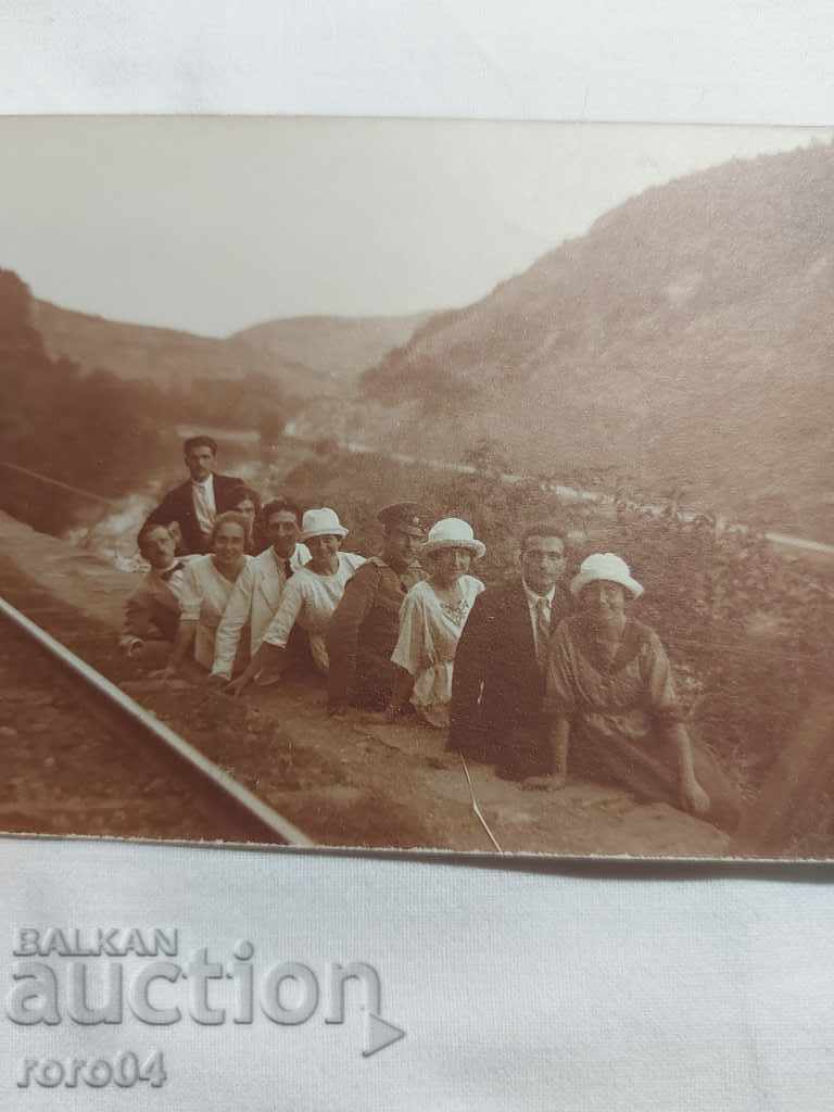 OLD PHOTO - MILITARY - PEOPLE with price 13.49 BGN | € 6.90 OLD PHOTO - MILITARY - PEOPLE with price 13.49 BGN | € 6.90